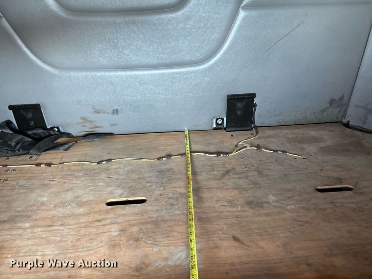 image for item DO2500 2017 Peterbilt 579 semi truck