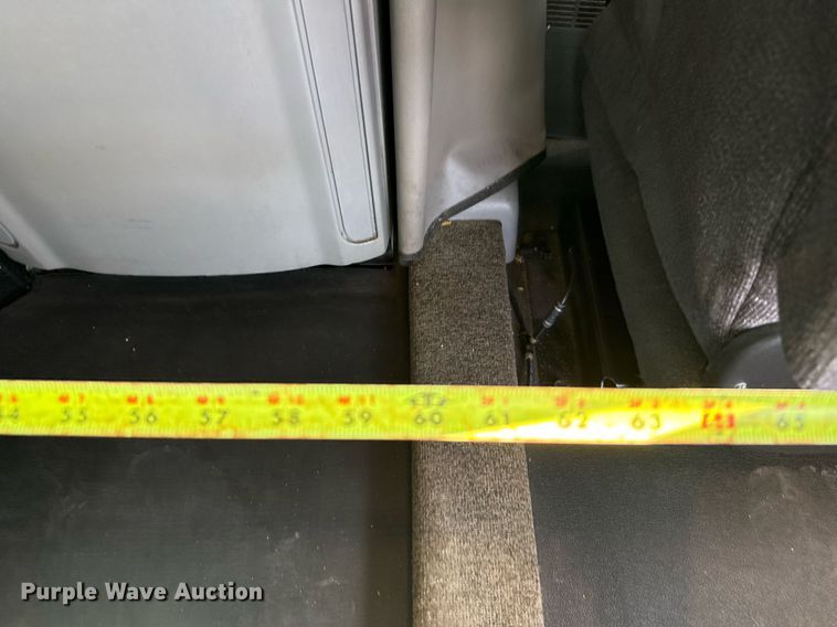 image for item DO2500 2017 Peterbilt 579 semi truck