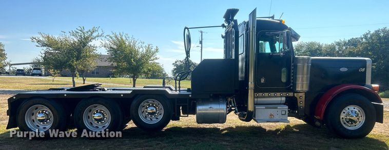 image for item DO7545 1998 Peterbilt  379 semi truck