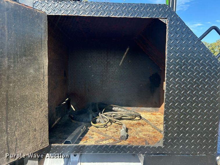 image for item DO7545 1998 Peterbilt  379 semi truck