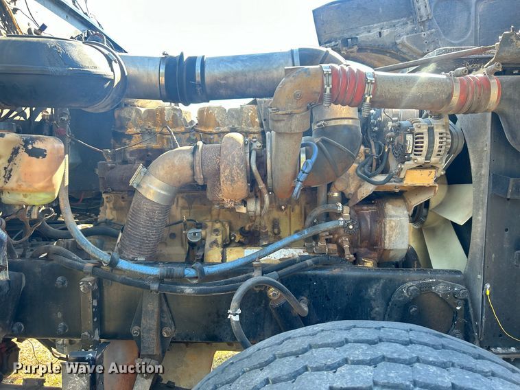 image for item DO7545 1998 Peterbilt  379 semi truck