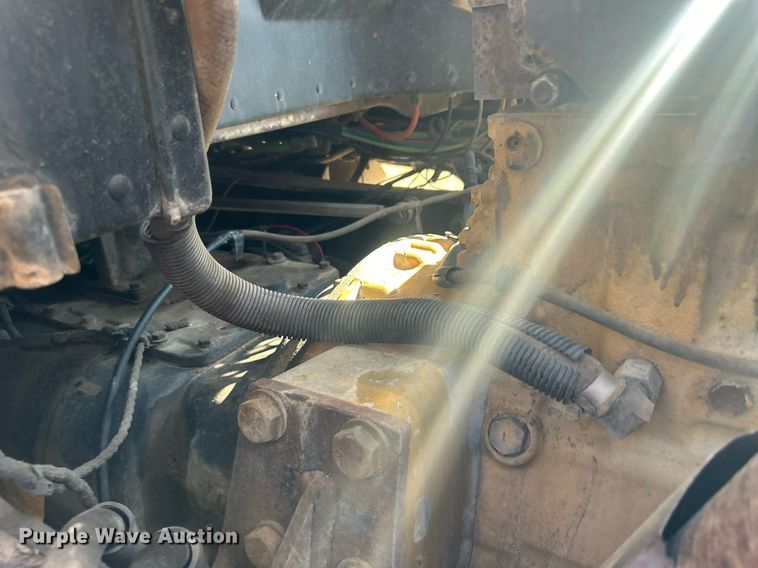 image for item DO7545 1998 Peterbilt  379 semi truck