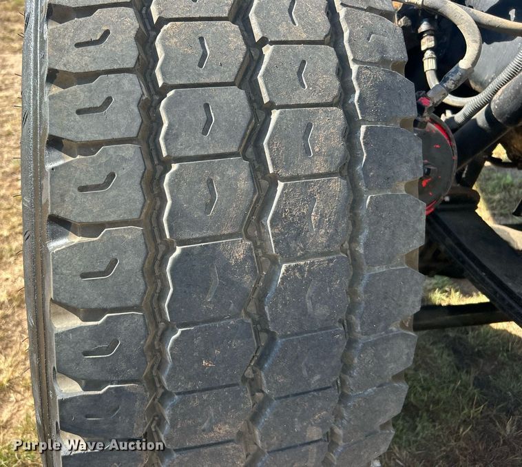 image for item DO7545 1998 Peterbilt  379 semi truck