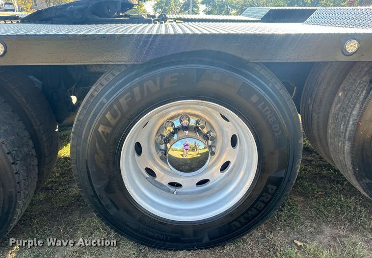 image for item DO7545 1998 Peterbilt  379 semi truck