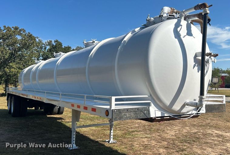 image for item DO7550 2001 Pinson vacuum trailer