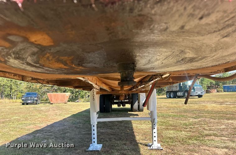 image for item DO7550 2001 Pinson vacuum trailer