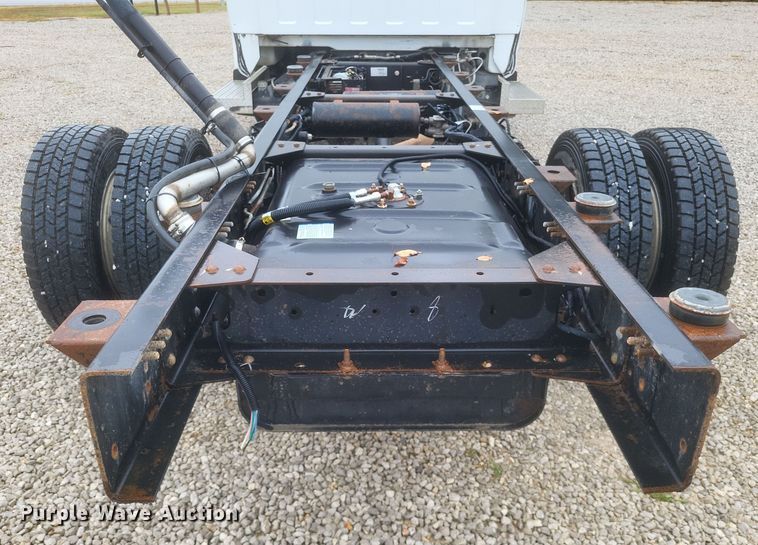 image for item DQ3658 2008 Chevrolet  C4500 truck cab and chassis