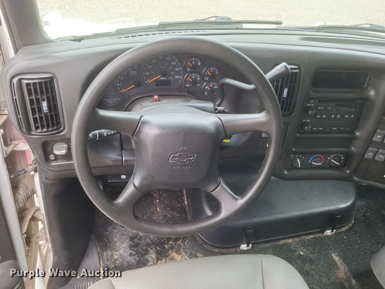 image for item DQ3658 2008 Chevrolet  C4500 truck cab and chassis