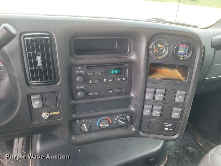 image for item DQ3658 2008 Chevrolet  C4500 truck cab and chassis