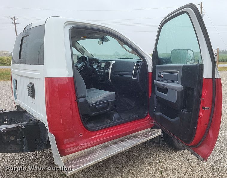 image for item DQ3659 2017 Dodge Ram 4500 SLT truck cab and chassis