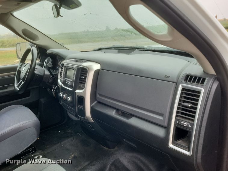 image for item DQ3659 2017 Dodge Ram 4500 SLT truck cab and chassis