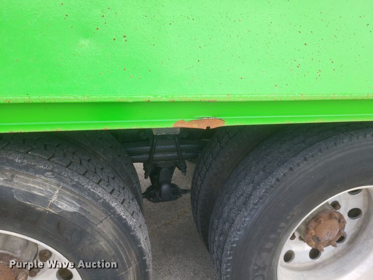 image for item DQ3661 2007 Western Star  4900FA dump truck