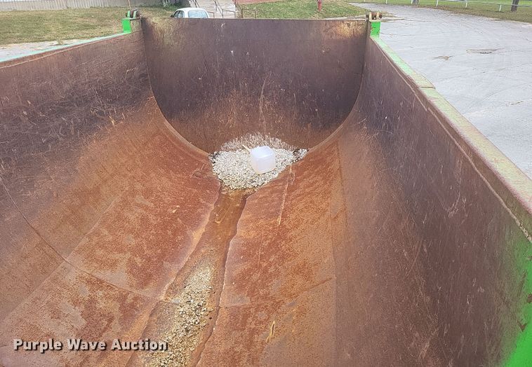 image for item DQ3661 2007 Western Star  4900FA dump truck