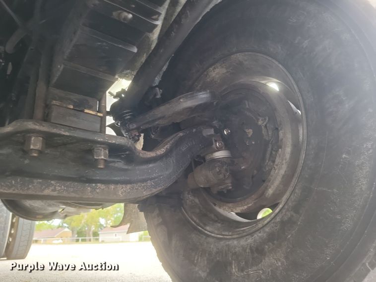 image for item DQ3661 2007 Western Star  4900FA dump truck