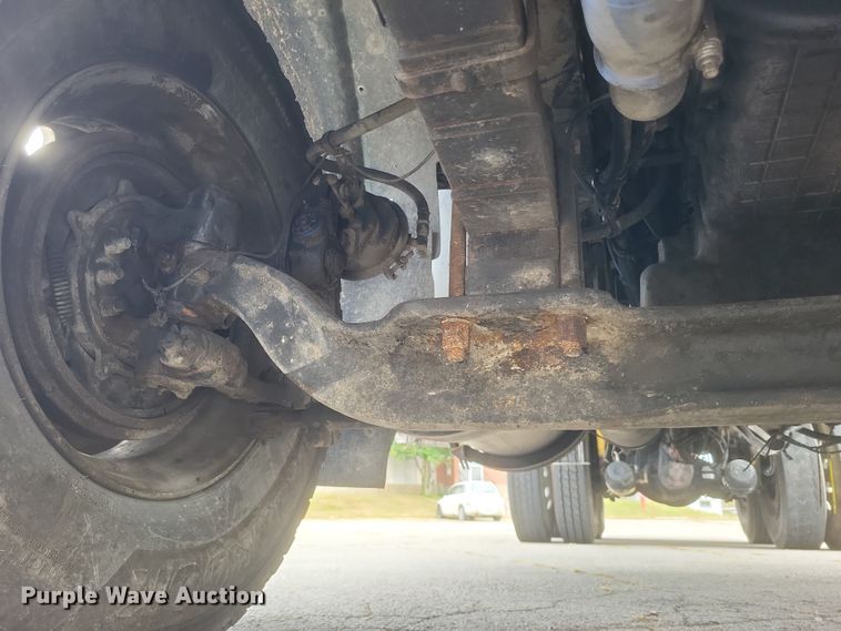 image for item DQ3661 2007 Western Star  4900FA dump truck