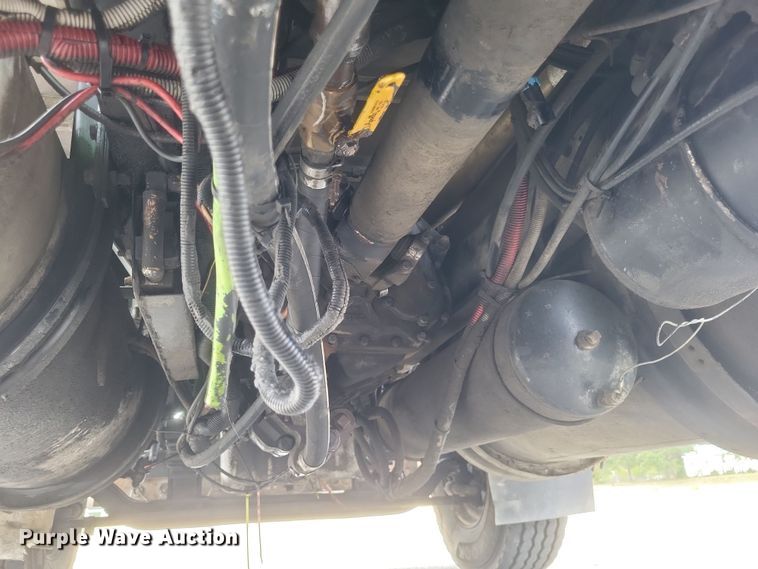 image for item DQ3661 2007 Western Star  4900FA dump truck