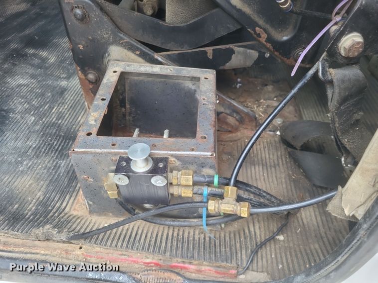 image for item DQ3661 2007 Western Star  4900FA dump truck