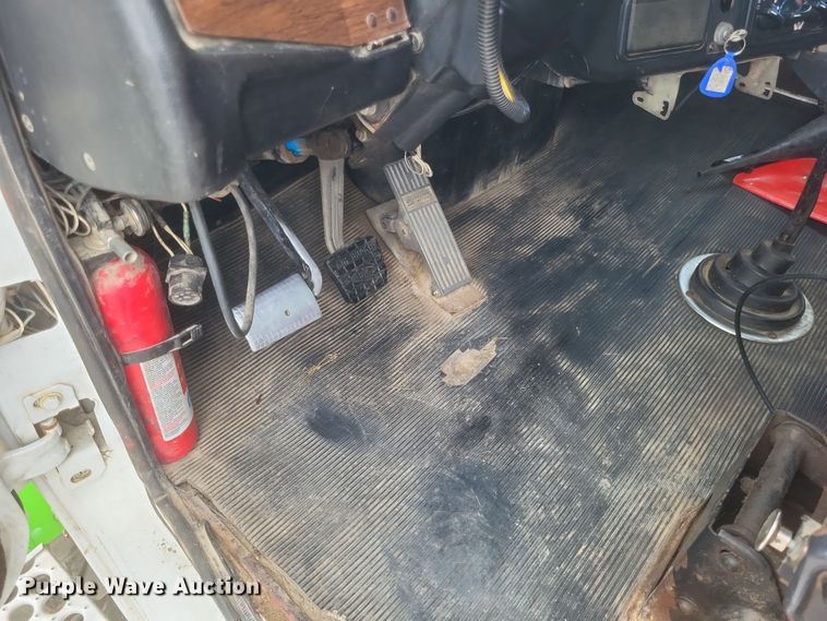 image for item DQ3661 2007 Western Star  4900FA dump truck