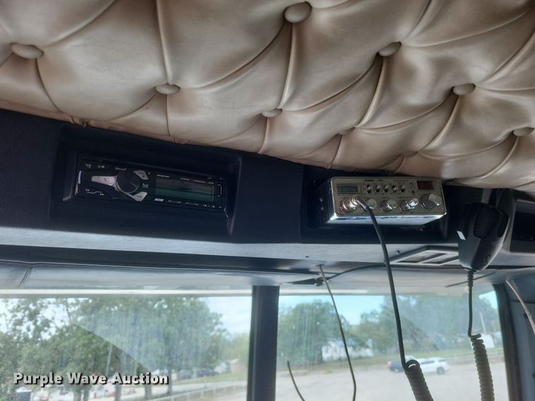 image for item DQ3661 2007 Western Star  4900FA dump truck