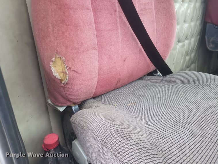 image for item DQ3661 2007 Western Star  4900FA dump truck