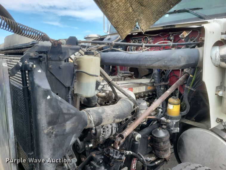 image for item DQ3661 2007 Western Star  4900FA dump truck