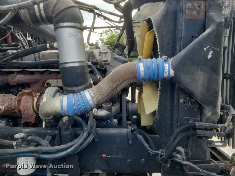 image for item DQ3661 2007 Western Star  4900FA dump truck