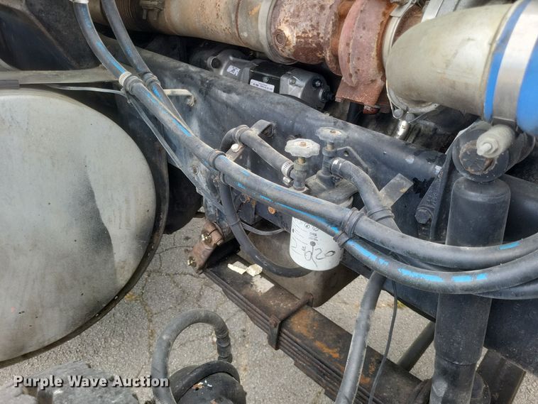 image for item DQ3661 2007 Western Star  4900FA dump truck