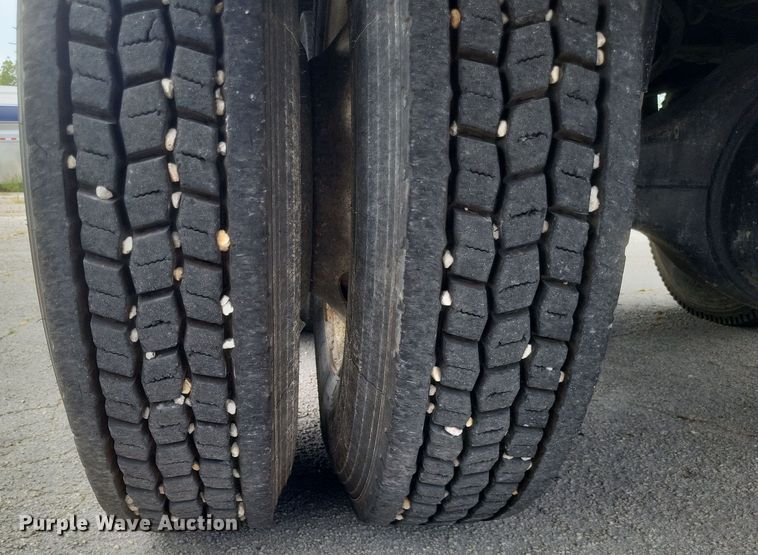 image for item DQ3661 2007 Western Star  4900FA dump truck