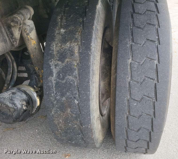 image for item DQ3661 2007 Western Star  4900FA dump truck