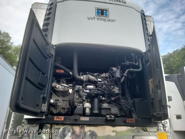 image for item DQ3667 2005 Utility  3000R refrigerated van trailer