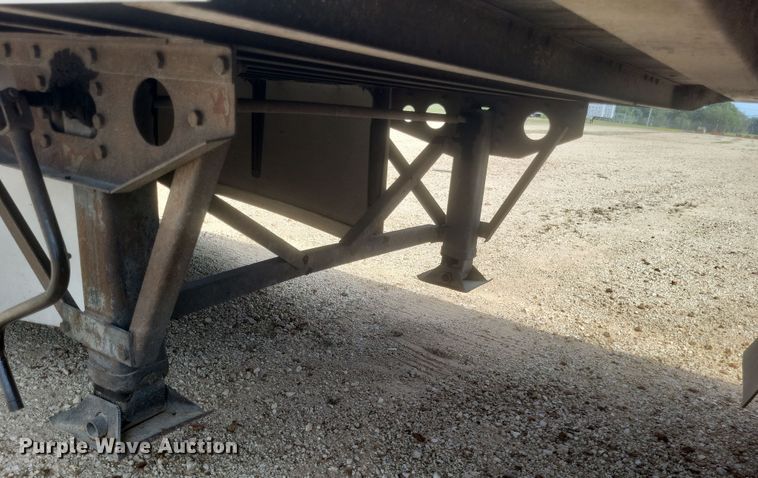 image for item DQ3670 2009 Wabash  dry van trailer