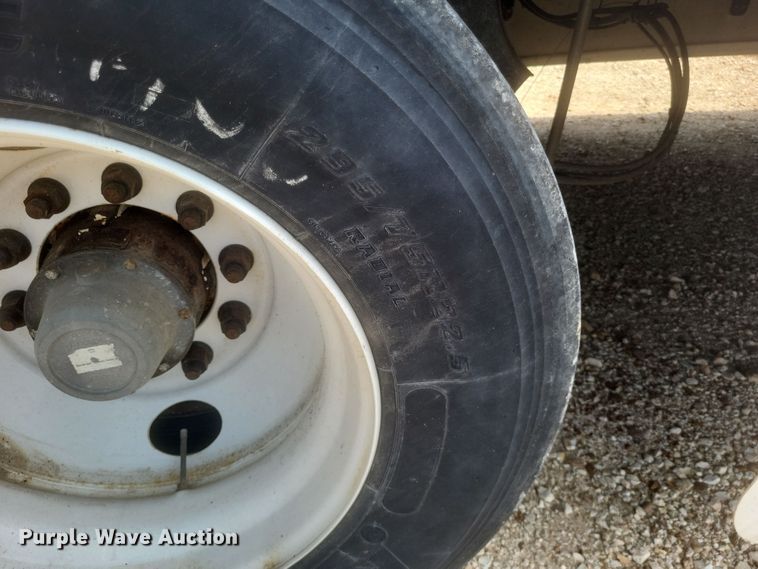 image for item DQ3670 2009 Wabash  dry van trailer