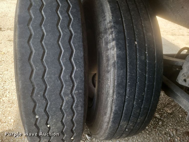 image for item DQ3670 2009 Wabash  dry van trailer