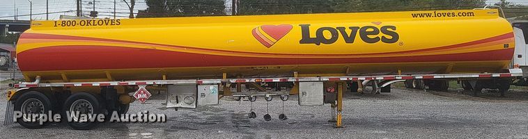 image for item DQ3686 2007 Beall BAST-96-3-SB tank trailer