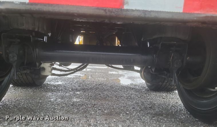 image for item DQ3686 2007 Beall BAST-96-3-SB tank trailer