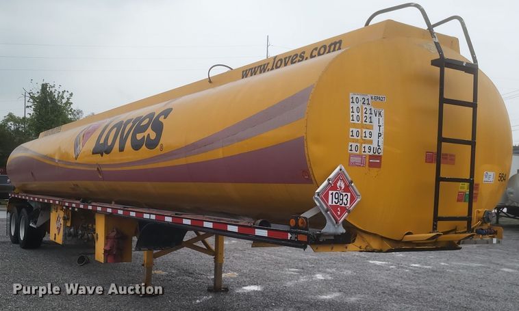 image for item DQ3688 1996 Beall BAST-95-3-SB tank trailer