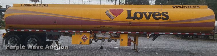 image for item DQ3688 1996 Beall BAST-95-3-SB tank trailer