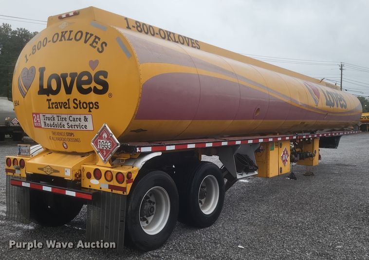 image for item DQ3688 1996 Beall BAST-95-3-SB tank trailer