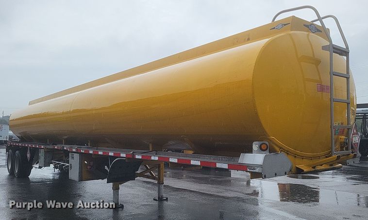 image for item DQ3689 2007 Beall BAST-96-3-SB tank trailer