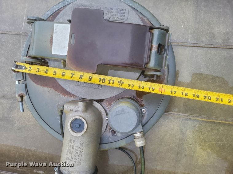 image for item DQ3689 2007 Beall BAST-96-3-SB tank trailer