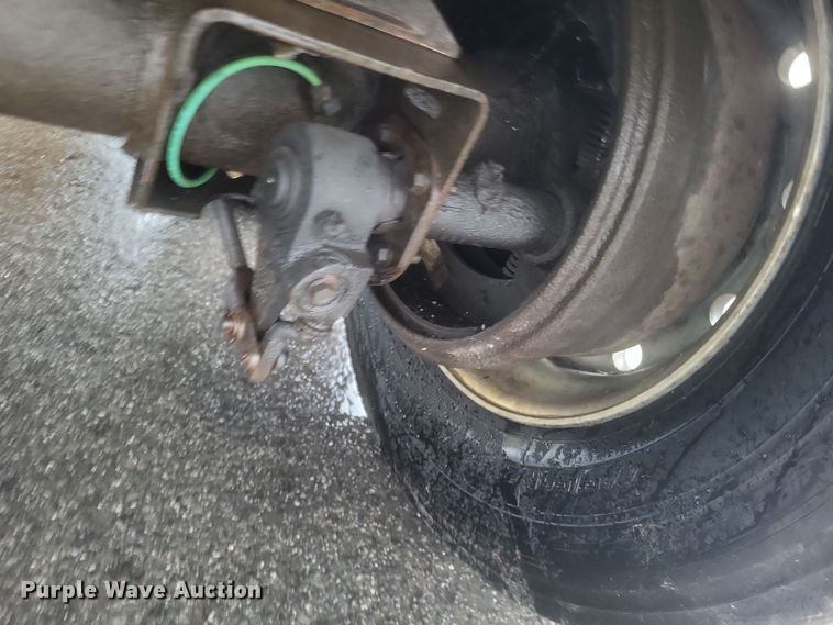 image for item DQ3689 2007 Beall BAST-96-3-SB tank trailer