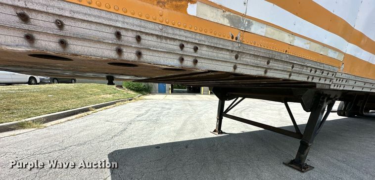 image for item DR2642 1985 Kentucky dry van trailer