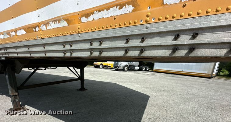 image for item DR2642 1985 Kentucky dry van trailer