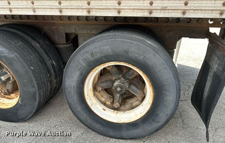 image for item DR2642 1985 Kentucky dry van trailer