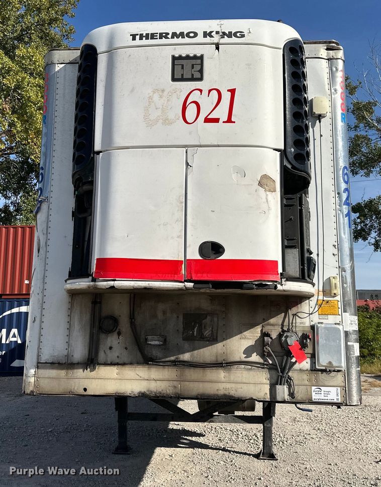 image for item DR2714 2005 Utility  3000R  refrigerated van trailer