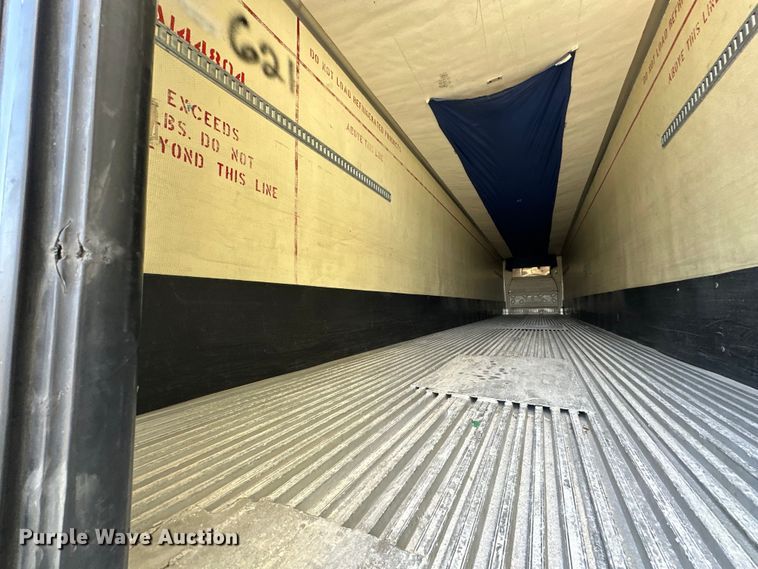 image for item DR2714 2005 Utility  3000R  refrigerated van trailer