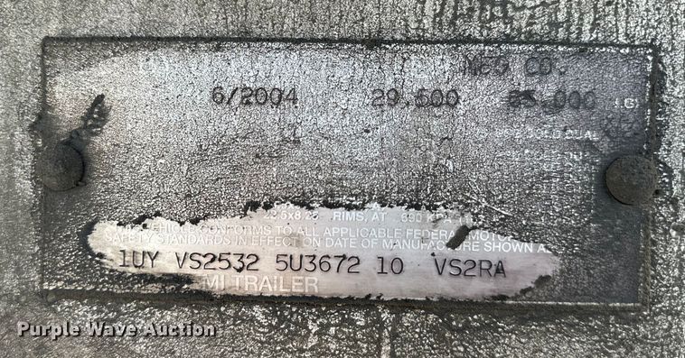 image for item DR2714 2005 Utility  3000R  refrigerated van trailer