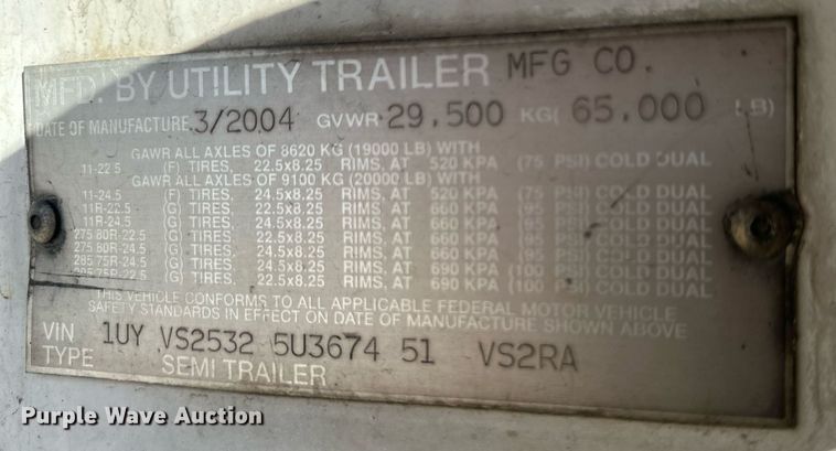 image for item DR2715 2005 Utility 3000R refrigerated van trailer