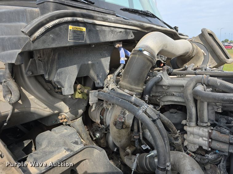 image for item DS4813 2014 International Eagle ProStar semi truck