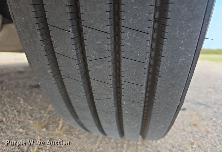 image for item DS4813 2014 International Eagle ProStar semi truck